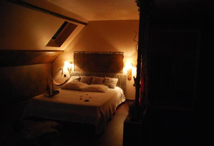 Номер Superior, Chambres D Hotes ,hotel ,secret D Une Nuit A Vicq Prės De Onnaing,avec Piscine