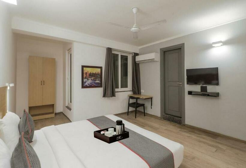 اتاق کلاسیک سه تخته, Oyo Townhouse 938 Hotel Near Omaxe Celebration Mall