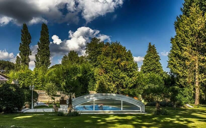 Люкс, Villa La Clef Des Champs