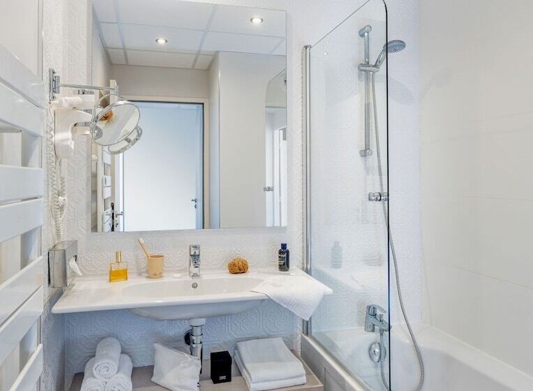 سوئیت پریمیوم, Hôtel Valdys Thalasso & Spa   La Baie