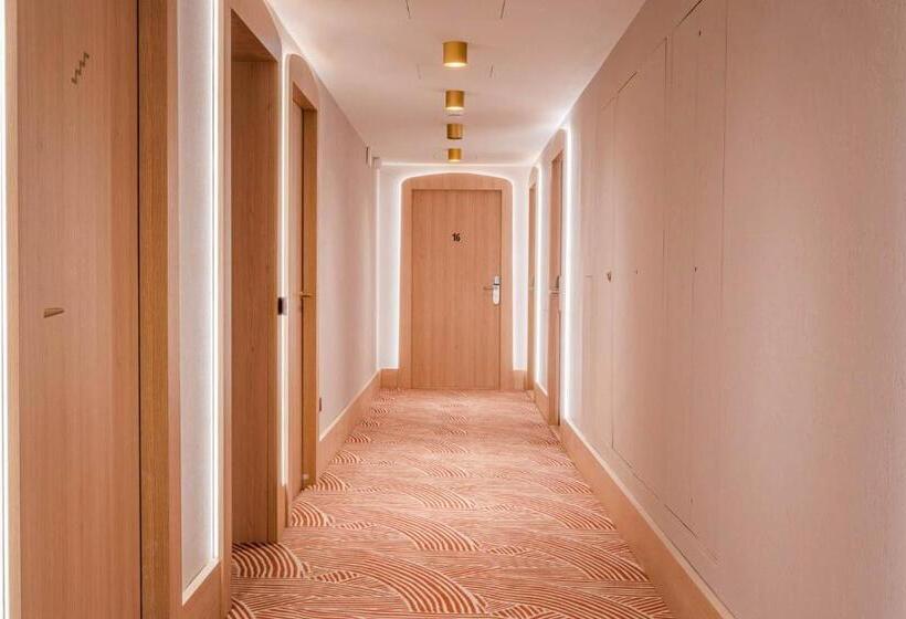 آپارتمان لوکس 1 خوابه, Yuna Porte Maillot   Apart