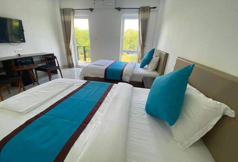 Номер Стандарт, O Mary River Resort