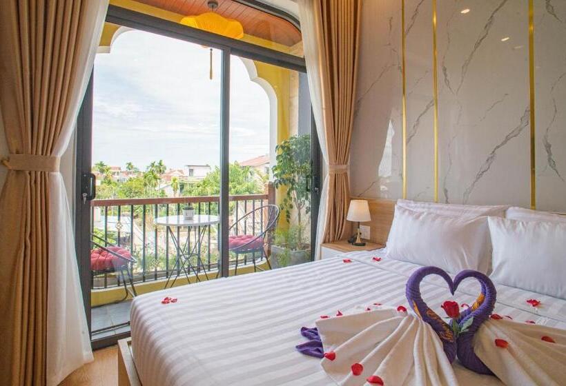 اتاق لوکس با بالکن, Mint Hoi An Villa