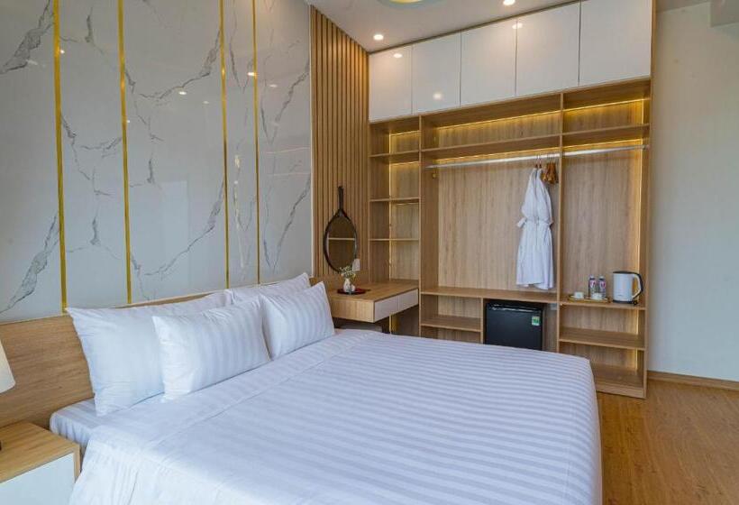 اتاق لوکس با بالکن, Mint Hoi An Villa