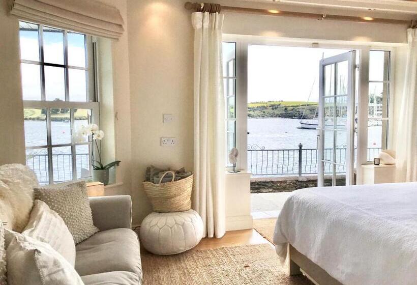 Стандартный Номер Кровать Кинг, Waterfront Chic Studio