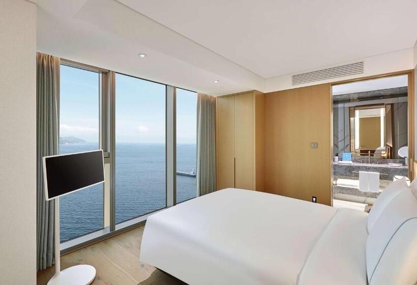 سوئیت 2 خوابه, Wyndham Grand Busan