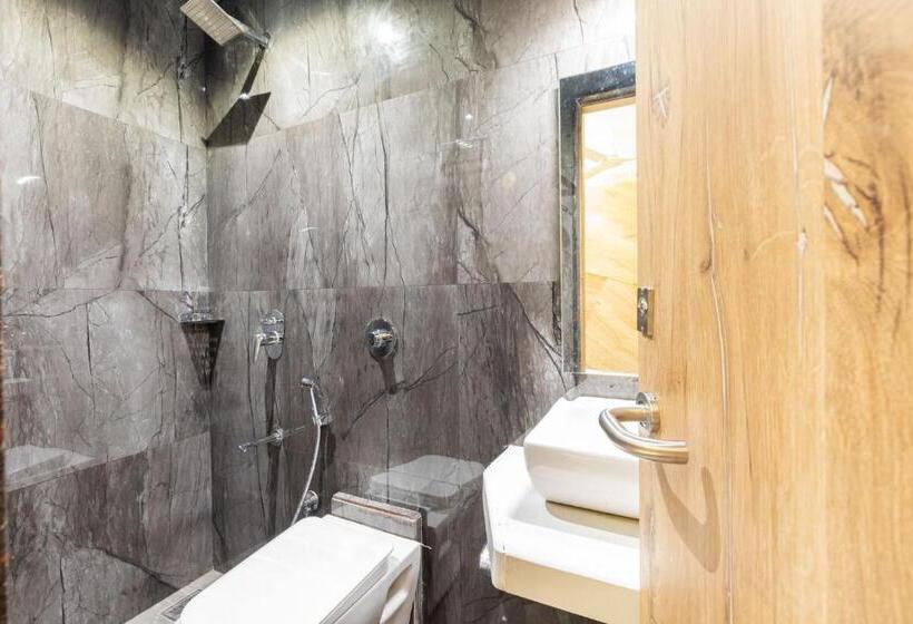 اتاق لوکس, O Rooms Near Mumbai International Airport