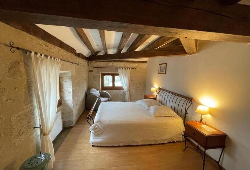 Номер Стандарт, Le Relais De Mantelot