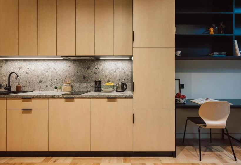 اتاق استاندارد, Stereo House By Larsen