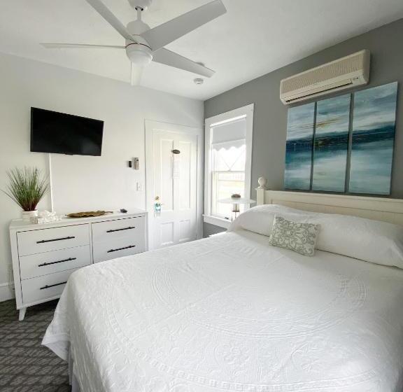 스탠다드 룸 퀸사이즈 침대, By The Sea Guests Bed & Breakfast & Suites