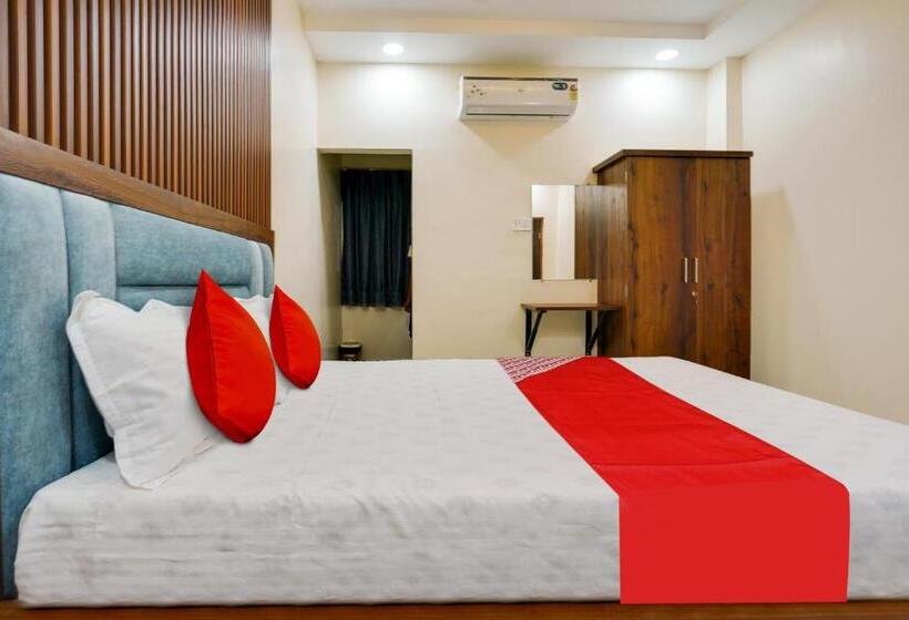 Трехместный Номер Классика, Oyo Flagship Samruddhi Lodging