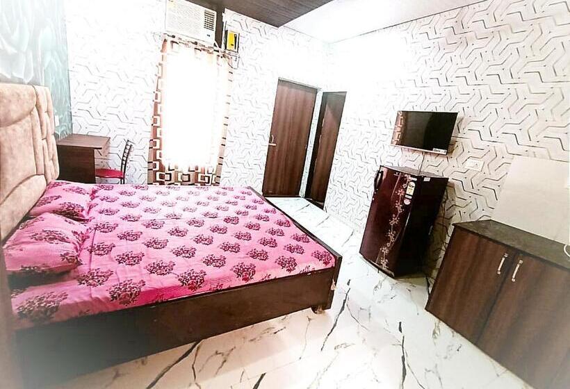 Номер Economy, Welcome Brothers Homestays    Lpu Law Gate    For Family, Couples, Parents, Students