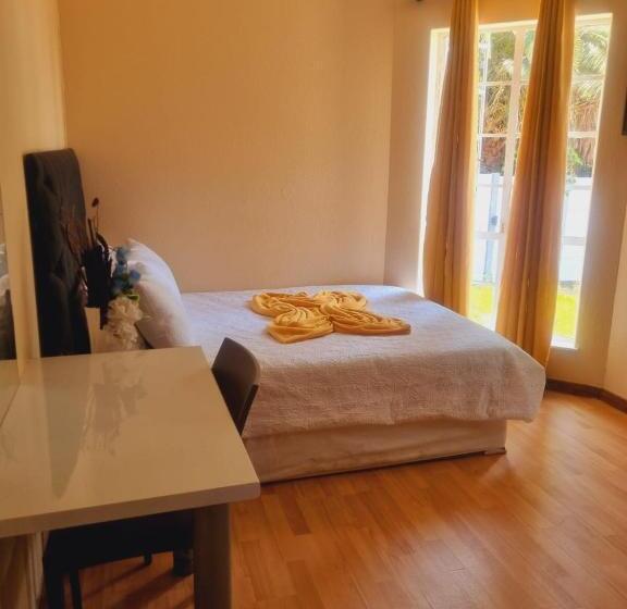 اتاق لوکس, Home Life Guesthouse