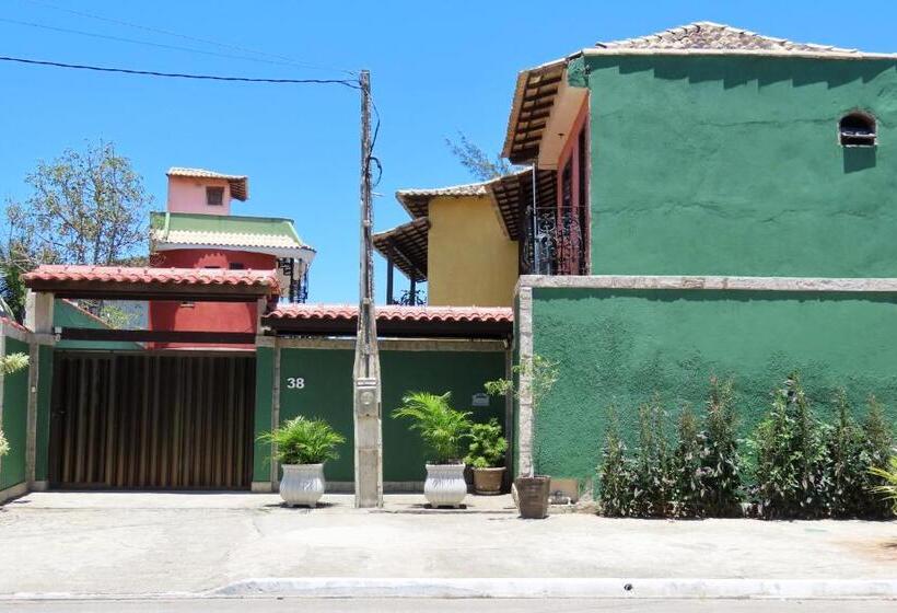 اتاق خانوادگی, Casa Flora