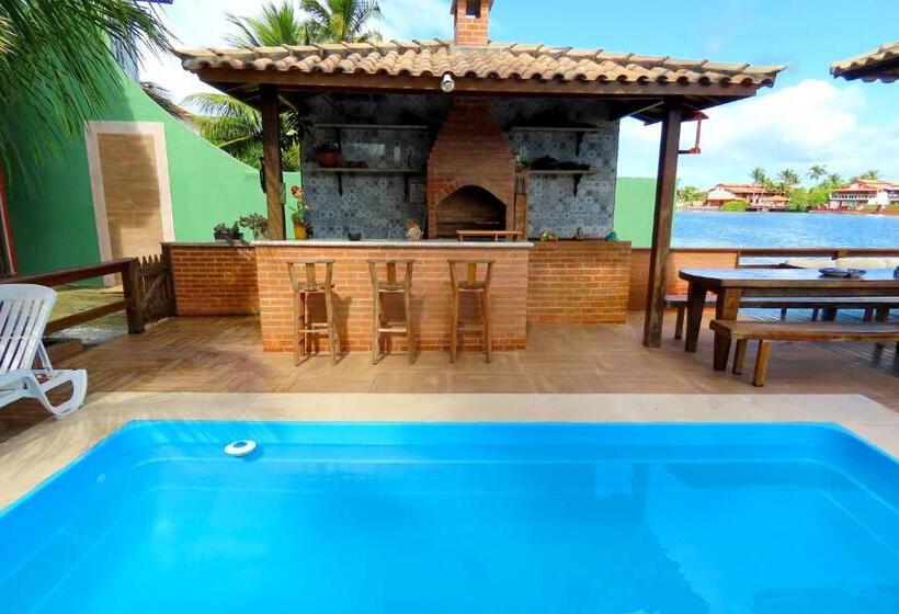 اتاق خانوادگی, Casa Flora