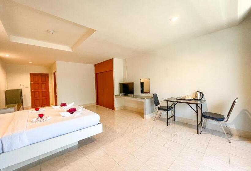 Студия Deluxe, Tri S Miracle Kata Beach Side