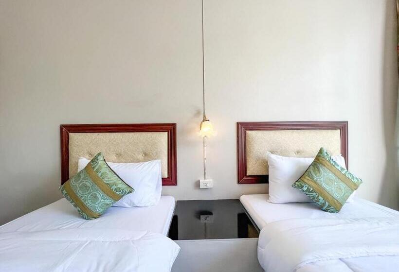 Номер Deluxe, Tri S Miracle Kata Beach Side