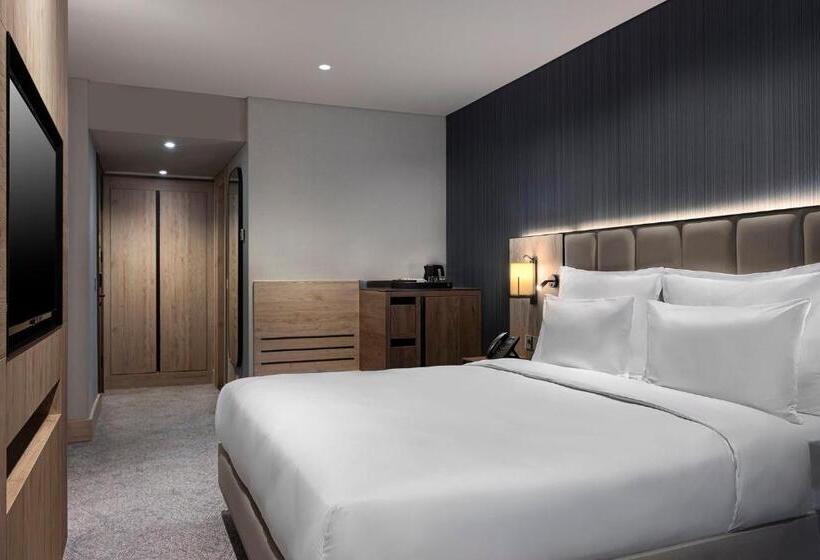 اتاق استاندارد, Crowne Plaza Istanbul   Ortakoy Bosphorus, An Ihg