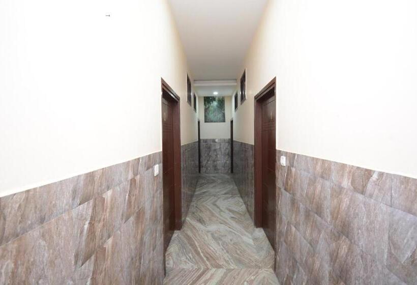 Трехместный Номер Классика, Oyo Flagship 29679 Hotel Umang Gg