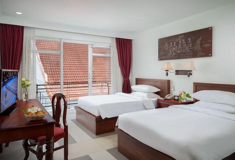 带泳池观景的豪华房, Sala Siem Reap