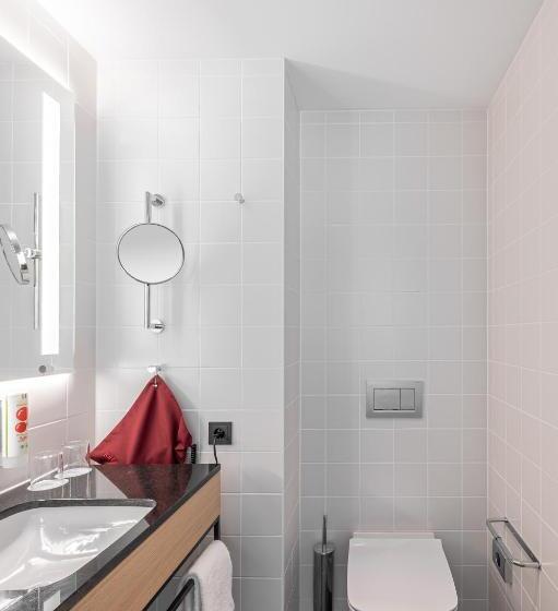 Номер Стандарт, Intercityhotel Paderborn