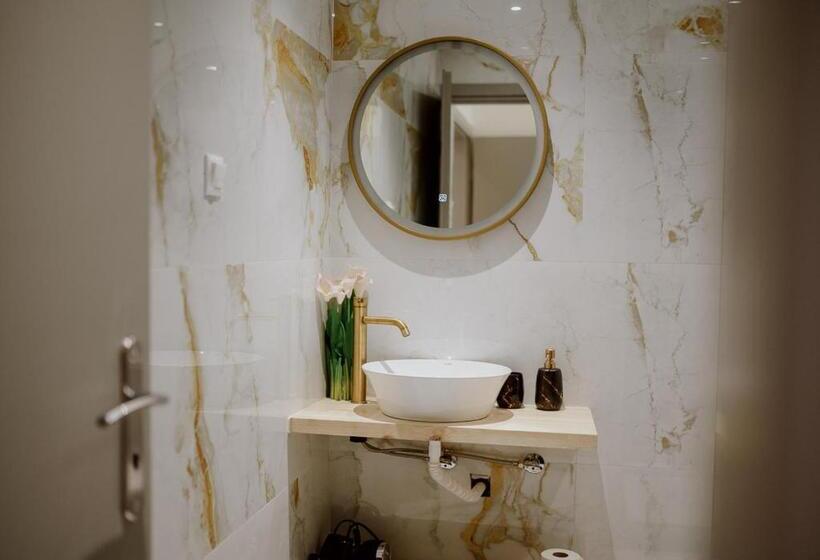 Люкс Повышенной Комфортности, Roh Suites
