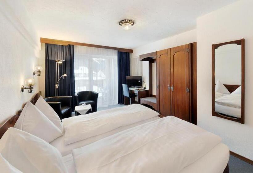 Comfort room with view, Dischma