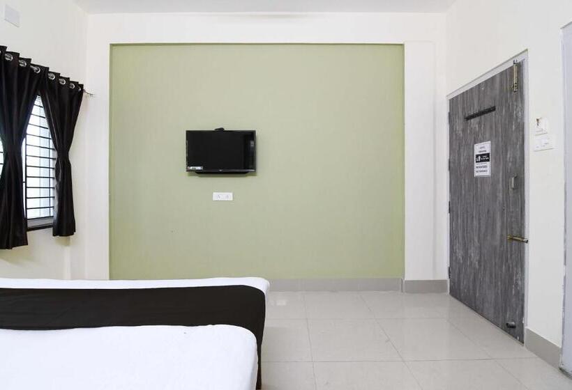 Трехместный Номер Классика, Oyo Flagship Hotel Krishna