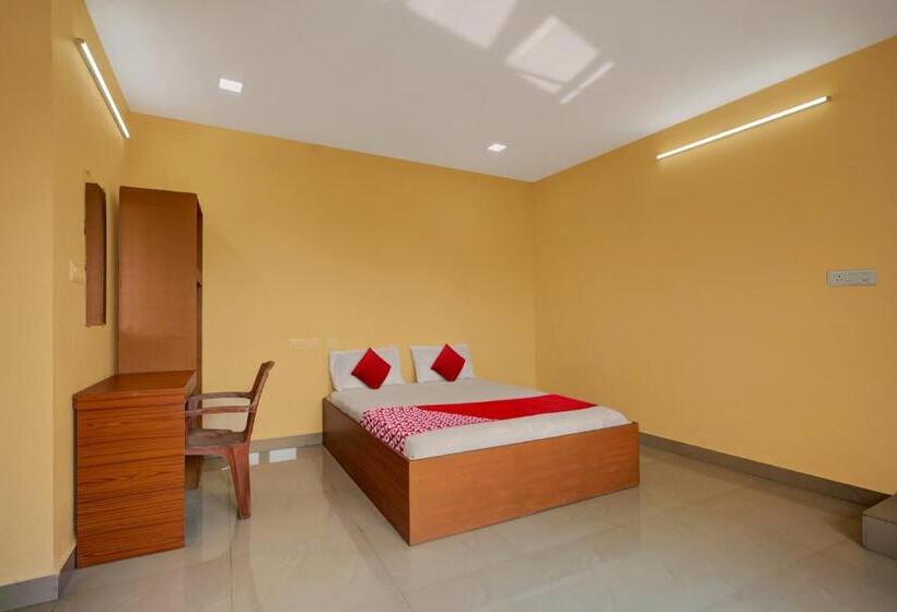 Трехместный Номер Классика, Collection O Palm Inn Ac Tourist Home