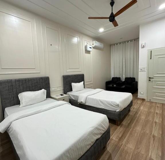 Номер Deluxe, Green Paradise Hotel And Resort