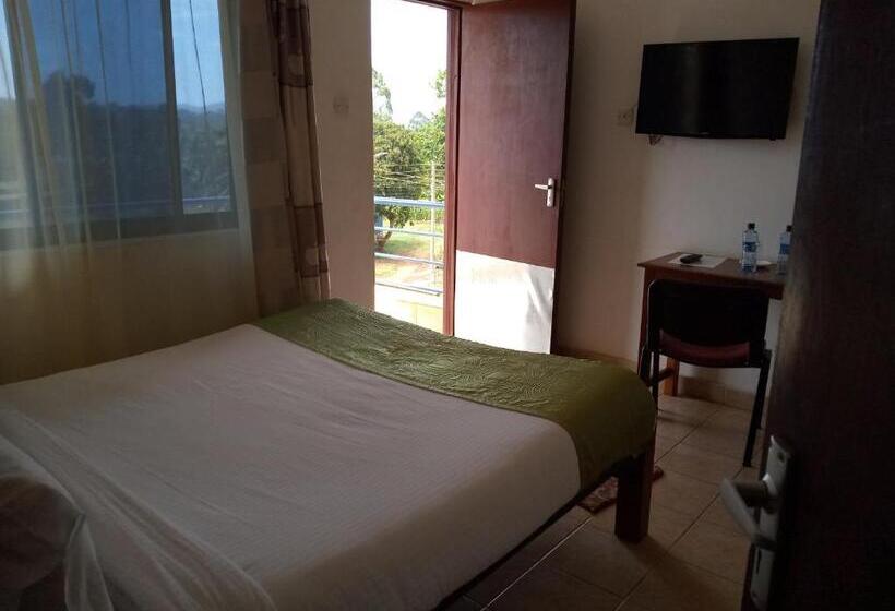 اتاق استاندارد, Westwind Hotel Limited