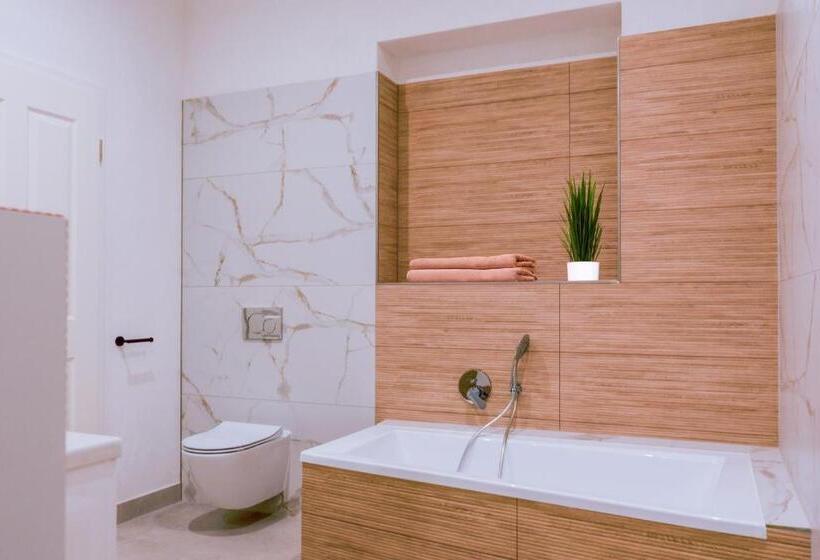 スイート, L&c Elbsuites