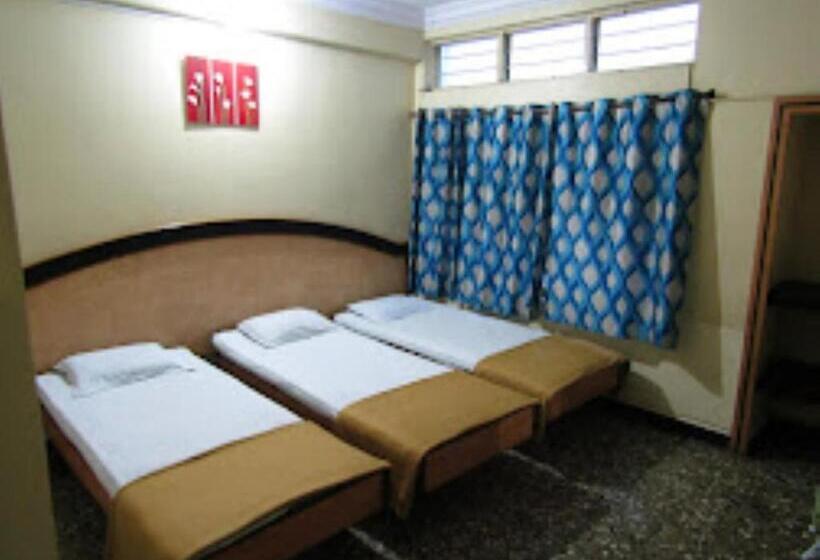 Номер Стандарт, Ashray Residency, Sangli