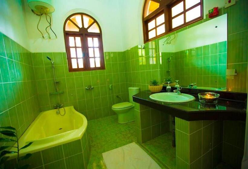 Семейный Номер Deluxe, Rockwood Vila