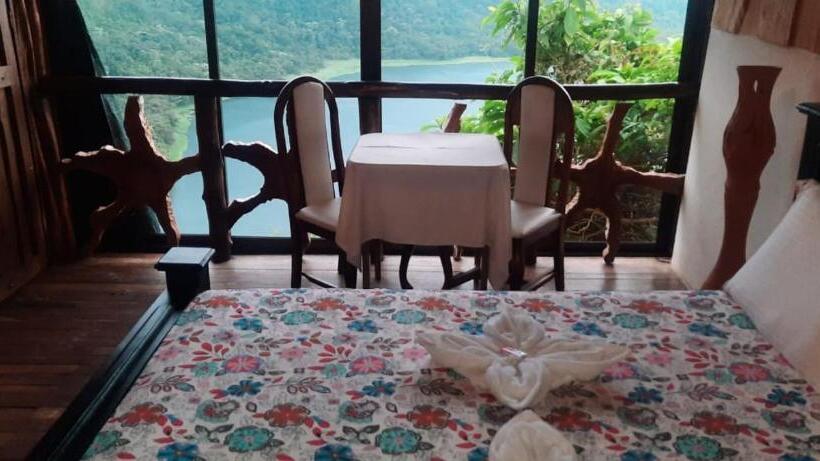 スタンダードルーム, Restaurante Y Mirador Bosque Alegre