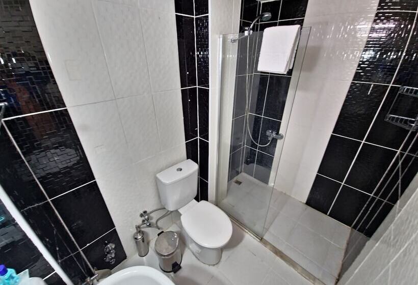 اتاق استاندارد, şirin Baba Otel