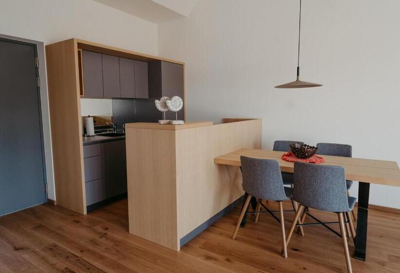 Апартаменты 1 Спальня с Террасой, Relax Apartments Hochgraßnitzberg