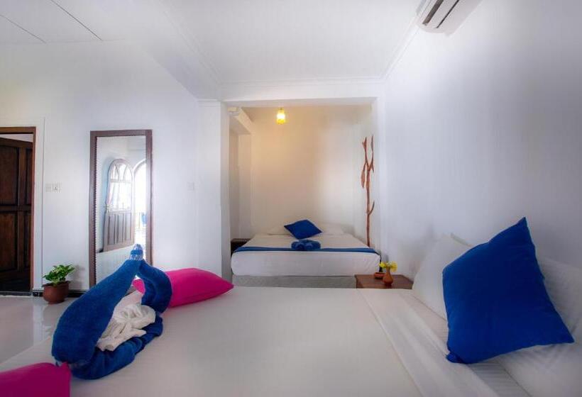 חדר משפחתי, Arugambay Surf Resort