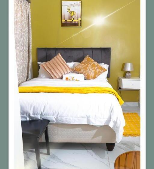 اتاق لوکس, Elmorta Inn Guest House