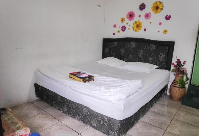 غرفة قياسية, Reddoorz Near Pelabuhan Ajibata Parapat