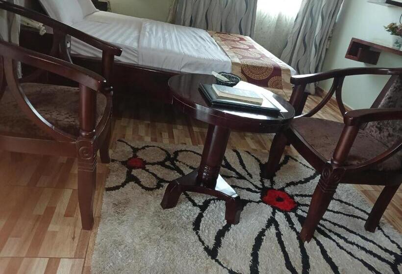 اتاق استاندارد یک نفره, Chello Motel