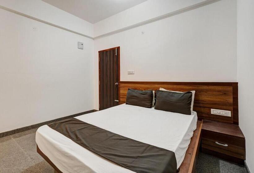 Трехместный Номер Классика, Oyo Hotel Bungalow Inn Lodging & Boarding