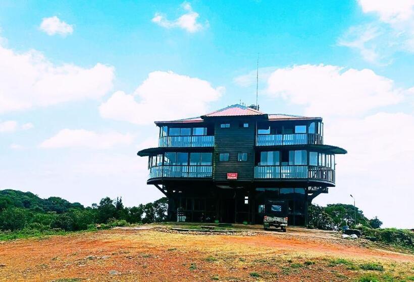 Quarto Estandar com Sacada, Coorg Tree House