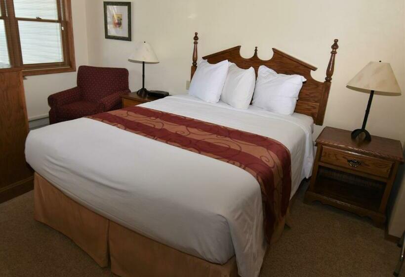 Люкс Повышенной Комфортности, Pheasant Park Resort