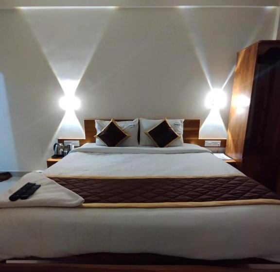 豪华房间, Shiviksha Inn, Ooty