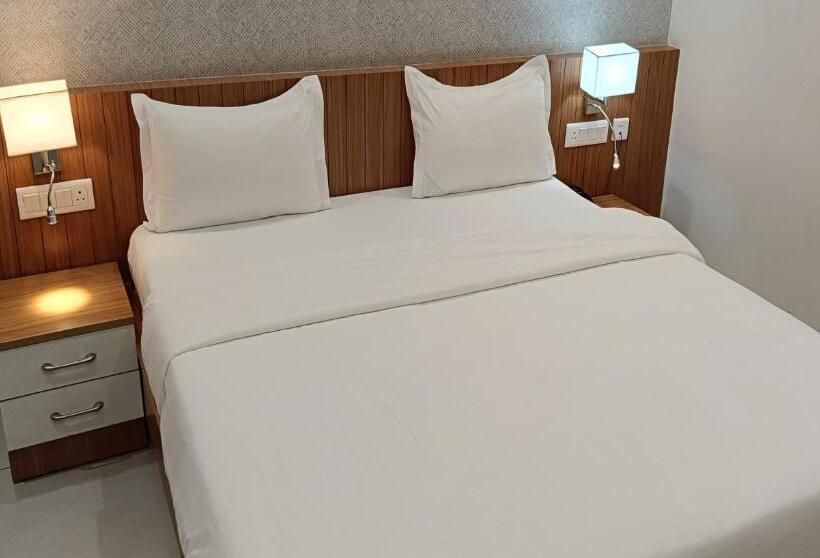 Номер Deluxe, The Prince Highway