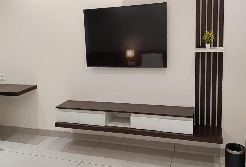 Номер Deluxe, The Prince Highway