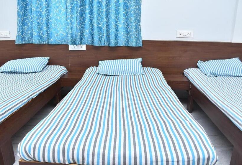 Стандартный Номер Кровать Кинг, Krushna Guest House