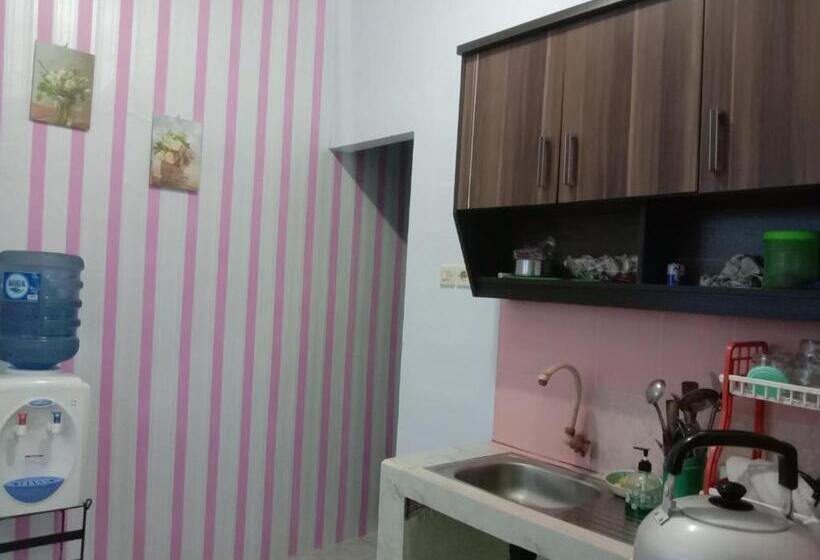 Номер Стандарт, Aaa, Sukapura Guesthouse, Bromo Mountain View Triple A Tour, 3 Levels, Sukapura, Probolinggo, Additi