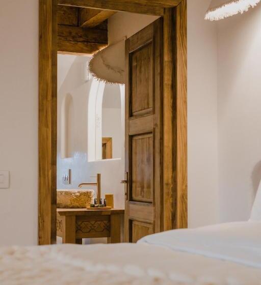 Номер Стандарт, Matca Hotel Relais & Châteaux